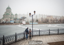 В Астрахани специалисты предупреждают об опасности выхода на лед, покрытый снегом, на внутригородских водоёмах
