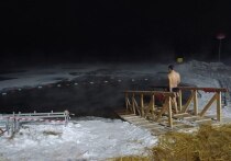 Главврач новосибирского госпиталя ветеранов войн № 3 Оксана Герасименко сообщила РИА «ФедералПресс», что ледяная вода — это огромный стресс для организма