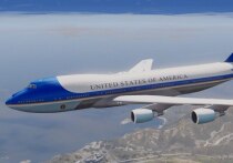 Президентский самолет AF1, на котором Дональд Трамп направлялся в швейцарский Давос, вернулся в Вашингтон после того, как на борту возникли незначительные проблемы с электричеством, сообщает Белый дом
Самолет Дональда Трампа Air Force One был вынужден прервать свой полет в Швейцарию во вторник и повернуть обратно после того, что официальные лица назвали “незначительной проблемой с электричеством”, пишет The Guardian