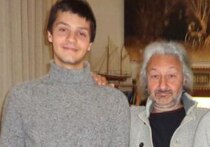 На заседании по делу об убийстве сына и тещи известного музыканта, продюсера и шоумена Стаса Намина в среду допросили врачей «скорой помощи», приезжавших на вызов, когда произошла трагедия