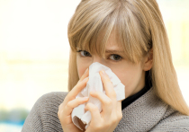 По данным исследования одного их порталов, 47% работающих россиян в 2025 году выходили на работу больными или «испытывая недомогание»