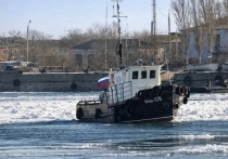 В Икрянинском районе Астраханской области в условиях осложнившейся ледовой обстановки и введённого режима повышенной готовности продолжают функционировать три переправы