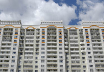 С 1 февраля 2026 года в программе семейной ипотеки вступает в силу новое ограничение: одна семья сможет оформить только одну льготную ипотеку