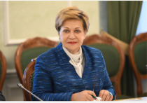 Депутат, председатель комитета по экономической политике и природопользованию Тюменской областной Думы Инна Лосева в прошлом году провела в своем избирательном округе более 50 встреч с земляками