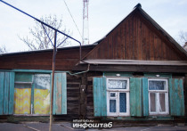 В Астраханской области семья с ребенком-инвалидом, имеющим паллиативный статус, оказалась на грани утраты единственного жилья из-за отсутствия оформленных прав собственности