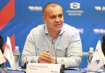 С тех пор, как в июне 2023 года Международный олимпийский комитет окончательно лишил Международную ассоциацию бокса (IBA) статуса признания, бокс существует в состоянии раскола: одна часть мира продолжает следовать за IBA под руководством россиянина Умара Кремлёва, другая — за новой структурой World Boxing, созданной по инициативе МОК. На этом фоне заявления президента IBA звучат как манифест против сложившейся системы. 