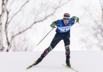 Олимпийские игры в Италии продолжаются, но для российских болельщиков спринт классическим стилем в лыжных гонках принёс разочарование. 23-летняя Дарья Непряева и 22-летний Савелий Коростелёв не сумели преодолеть квалификацию, оставшись за бортом решающих заездов. Оба российских спортсмена не попали в топ-30, необходимый для выхода в следующий этап.