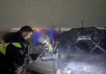 В Володарском районе инспекторы дорожно-патрульной службы предотвратили распространение пожара на жилой дом