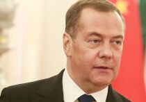 Медведев пригласил экспертов к созданию новой народной программы «Единой России»