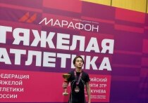 Дончанин взял вес 98 кг в двоеборье