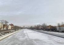 В Астрахани в ближайшие дни ожидается потепление, в связи с чем спасатели призывают жителей соблюдать осторожность при выходе на лед