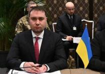 В соцсетях и на форумах активно обсуждают видео из Женевы, где глава Офиса Зеленского Кирилл Буданов* (внесен в реестр экстремистов и террористов в России) и секретарь СНБО Рустем Умеров выходят из зала отеля InterContinental, где проходили трехсторонние переговоры по урегулированию конфликта на Украине