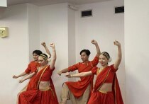 Полномочное представительство Республики Бурятия при Президенте Российской Федерации передает, что накануне Дня защитника Отечества и Сагаалгана был организован концерт в госпитале ветеранов войн №3 в Москве