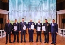 В Кольском округе накануне Дня защитника Отечества прошло юбилейное, 25-е Офицерское собрание. 