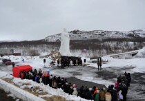 Сегодня село Алакуртти, поселок Печенга и населенный пункт 27 км празднуют годовщину присвоения почетных званий