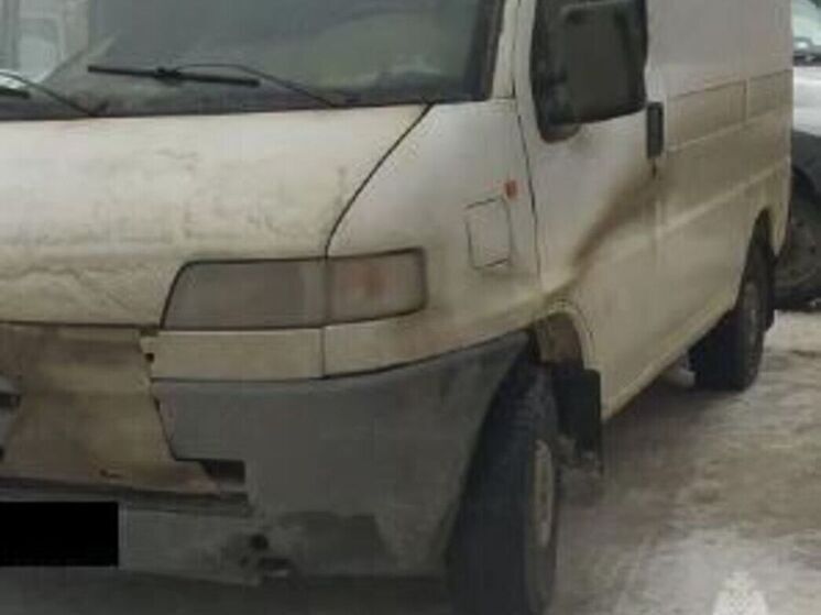 В калужских Кремёнках «француз» сбил пешехода