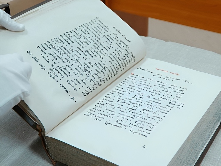 В Поморье продолжается цифровизация редких книг