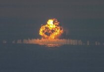 На фоне роста напряженности из-за нефти США атакуют иранские катера, устанавливающие мины в Ормузском проливе