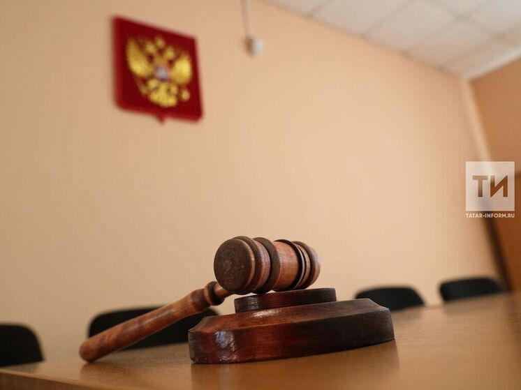 Обвиняемый во взяточничестве экс-чиновник из Татарстана ушел на СВО