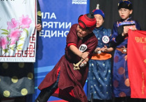 Сегодня в Физкультурно-спортивном комплексе (ФСК) пройдут финальные соревнования IX международного этнокультурного фестиваля «Алтан Мундарга» по разбиванию хребтовой кости