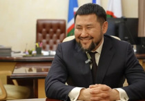 Мэр Якутска Евгений Григорьев активно борется с проблемой употребления алкоголя среди сотрудников администрации и жителей города