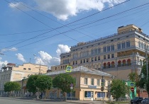 В администрации Екатеринбурга разрабатывают проект по созданию на улице Пушкина прогулочной зоны со сквером, сообщает телеграм-канал «Екатеринбург