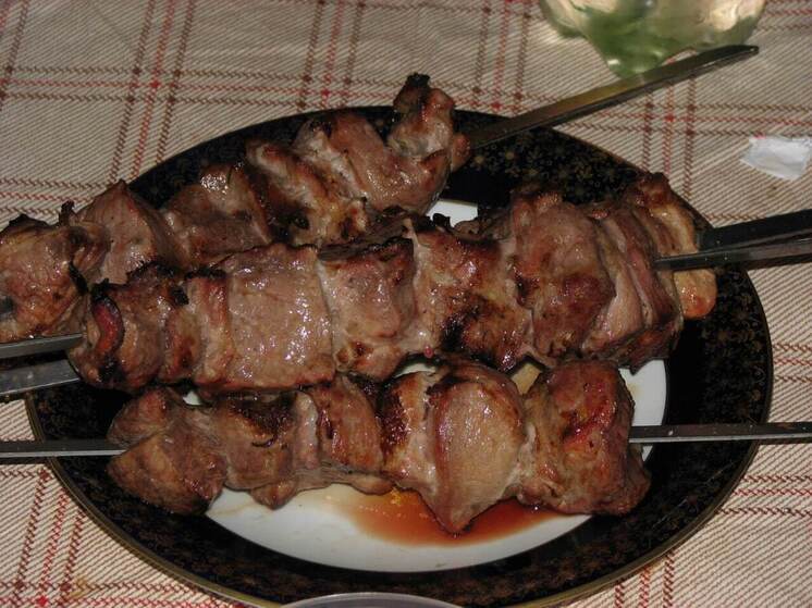 Калининградкам посоветовали кормить мужей мясом и рыбой