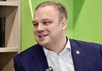Министр молодежи Юрий Болдырев отметил, что путь депутата Госудмы от Челябинской области Яны Лантратовой начинался в качестве организатора добровольческой деятельности, а ее депутатская деятельность на Южном Урале позволила получить новый опыт