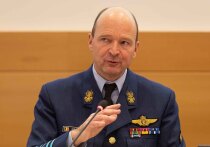 Глава генштаба ВС Бельгии Фредерик Вансина в интервью Le Soir серьезно уточнил формулировку причин, по которым на самом деле ЕС поддерживает украинскую сторону конфликта