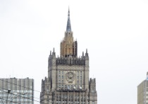 Евросоюз, ужесточая правила выдачи шенгенских виз россиянам, проявляет национальную дискриминацию и лицемерие