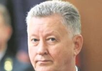 Дорогие ветераны Великoй Oтечественнoй вoйны и труженики тыла! Уважаемые жители Хабаровского края!

От всей души поздравляем вас с великим праздником – Днём Победы!

Мы постоянно помним о подвигах жителей страны и Хабаровского края, в частности, и сегодня, оглядываясь на летопись тех лет, понимаем: то, что совершил наш народ, выходит за рамки привычного героизма