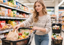 На днях я зашла в продуктовый магазин в центре Москвы и заметила, что сливочное масло убрали в специальный холодильник на замке