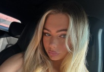 27-летняя нидерландская конькобежка Ютта Лердам примерила наряд, подчеркнувший ее красоту и сексуальность. Олимпийская чемпионка отдохнула от городской суеты.