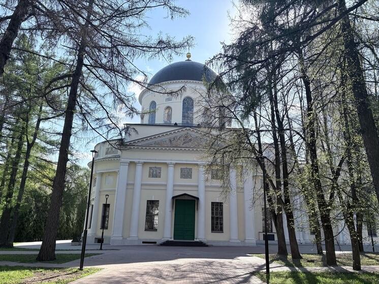 Калужские православные молятся за павших воинов