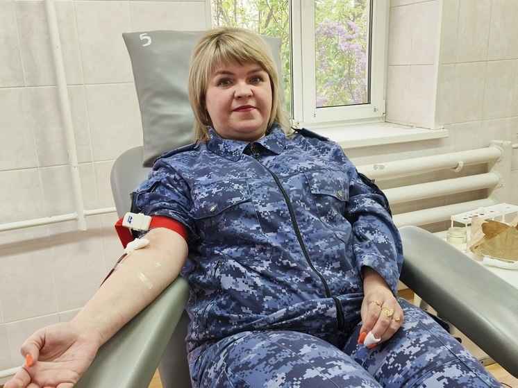 «От сердца к сердцу»: псковские росгвардейцы вновь присоединились к донорской акции