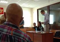 В свете нехватки средств на поездки и развлечения россияне стали ходить в районные и городские суды, благо вход туда бесплатный
