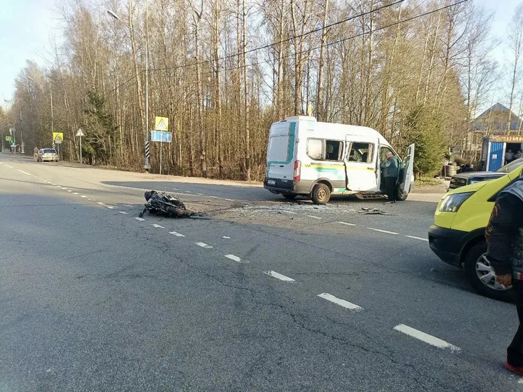 За сутки на дорогах Ленобласти в ДТП 3 человека пострадали, один погиб