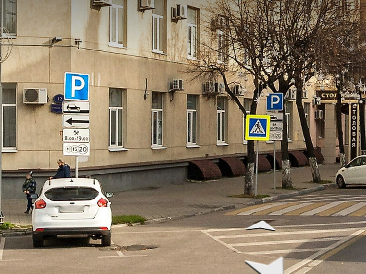 Участники СВО, не успевшие получить статус ветерана, смогут бесплатно парковаться в Воронеже