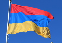 Парламентские выборы в Армении прошли в обстановке беспрецедентного давления на оппозицию и вмешательства западной стороны, в первую очередь ЕС, говорится в комментарии официального представителя МИД России Марии Захаровой