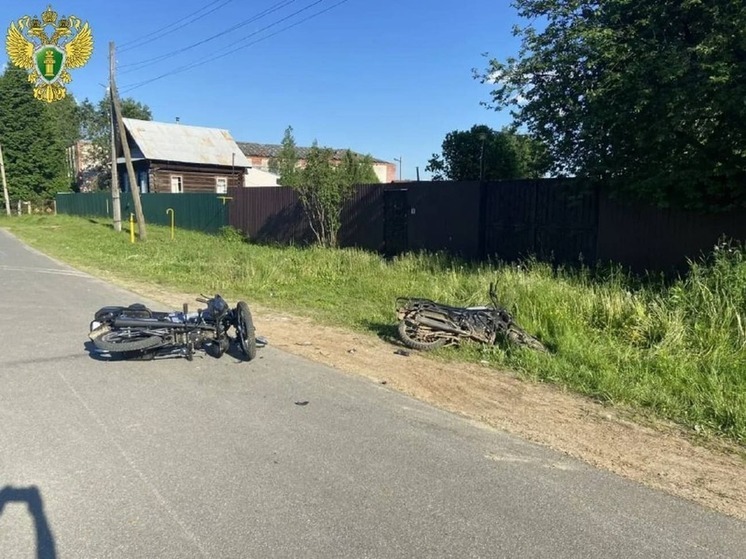 В Табашино столкнулись два подростка на мопедах