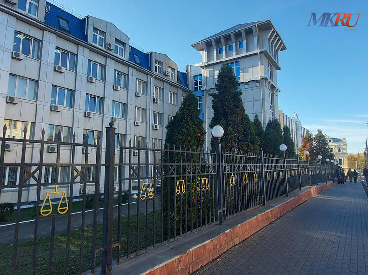 Калужанин пойдёт под суд за удушающий полицейскому