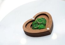 Июнь — месяц, наполненный праздниками и уникальными мелочами, о которых вы не знали: от летнего солнцестояния до трёх прекрасных камней для родившихся в этом месяце. 