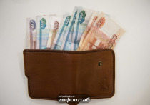 В Ульяновской области скорректировали государственную программу развития и модернизации образования. Изменения затронули объем финансирования, строительство и капитальный ремонт школ, цифровизацию, организацию детского отдыха, а также поддержку образовательных учреждений и выплаты педагогам.
