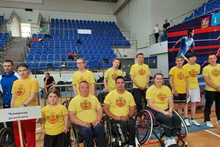 Чувашия выиграла общий зачет чемпионата России по бадминтону среди лиц с ПОДА