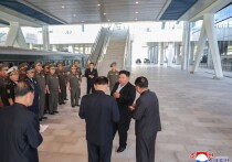 Генеральный секретарь Трудовой партии Кореи, Председатель Государственных дел Корейской Народно-Демократической Республики уважаемый товарищ Ким Чен Ын 24 июня руководил на месте делами новых объектов Вонсан-Кальмаской прибрежной туристической зоны