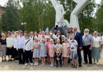 Июнь для депутата Тюменской областной Думы Александра Зеленского прошел в обычном активном режиме