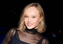 25-летняя российская спортивная гимнастка Ангелина Мельникова опубликовала новые фотографии, показавшие ее лицо вблизи. Олимпийскую чемпионку сняли в профиль и анфас