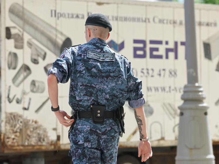 В Хабаровском крае мужчина открыл стрельбу возле детской площадки