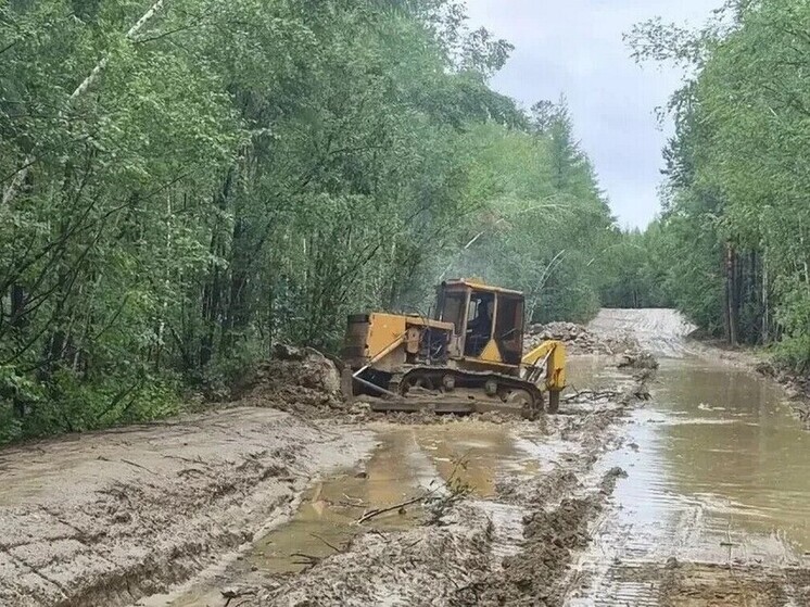 В Бурятии дожди снова размыли дороги на севере
