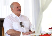 Агентство БелТА сообщило, что президент Белоруссии Александр Лукашенко утвердил ряд кадровых изменений в руководстве Вооружённых сил страны